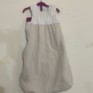 Kissy kissy snuggle bag